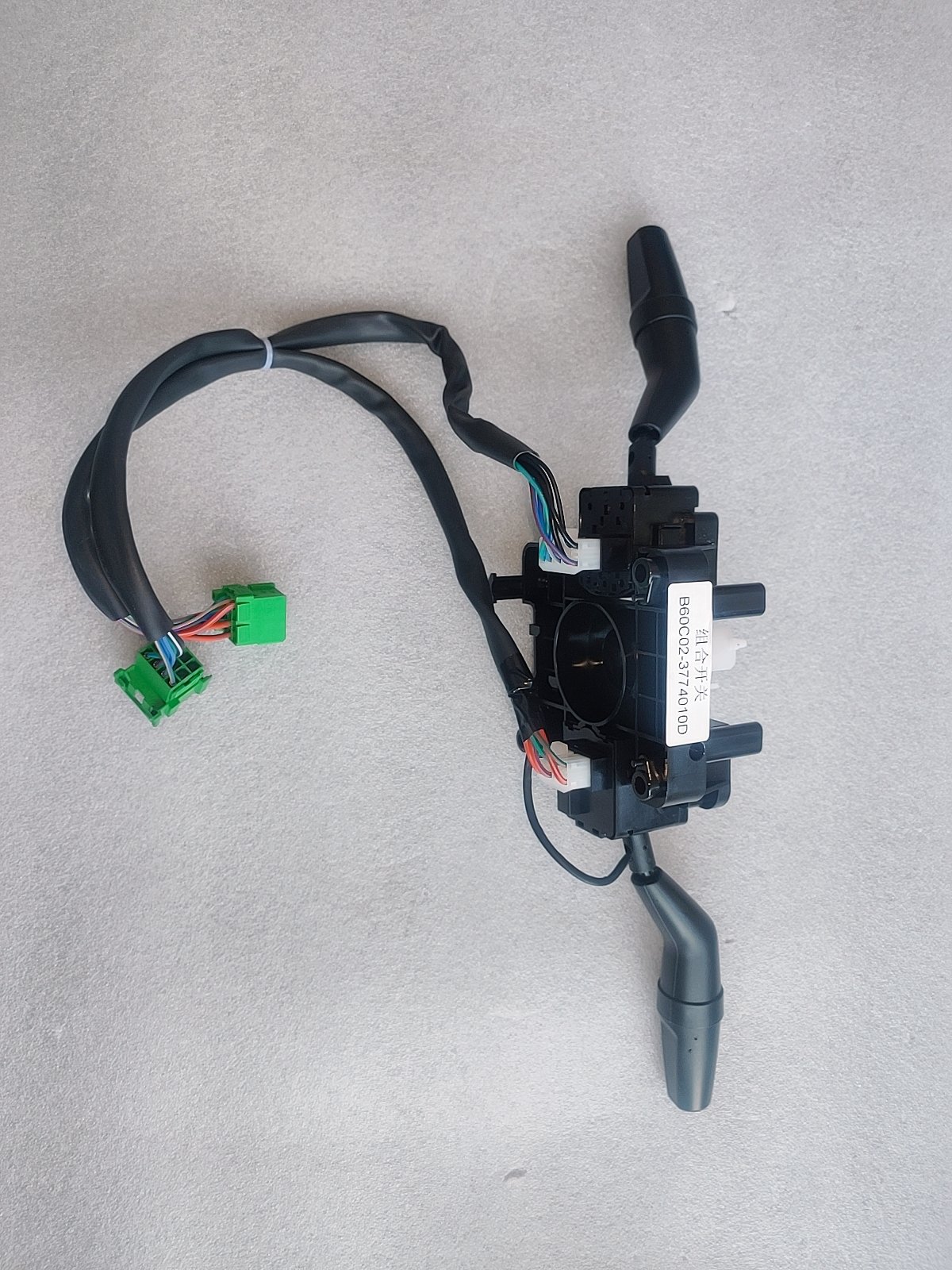 Bus Parts B60C02-3774010D Professional Original Factory Model Size Warranty Supply Combination Switch for BYD K6 K7 K8 K9